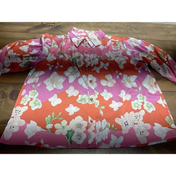 Hutch Kodie Top Women's Size Large Mixed Bouquet Floral Button Down Blouse NWT - Picture 3 of 14